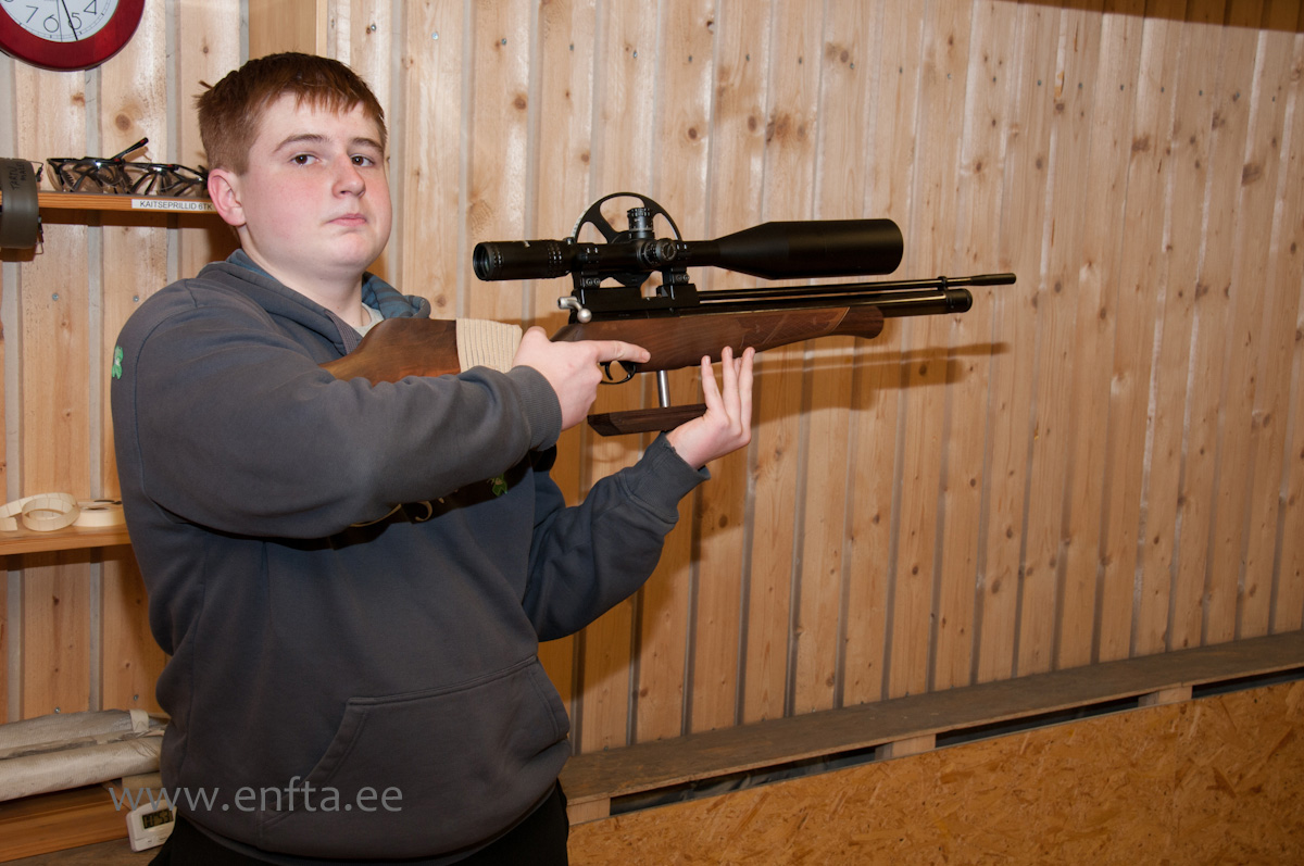 Oliver Vanamets - Air Arms S400 Classic,Nikko Stirling Targetmaster 10-50x60